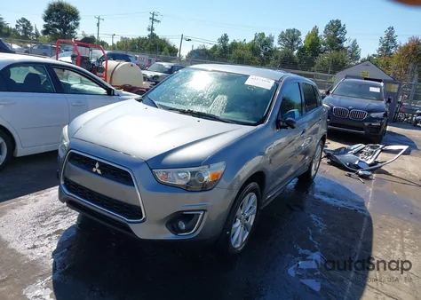 2015 Mitsubishi Outlander Sport Es z USA, uszkodzony, nr VIN 4A4AP3AUXFE051920
